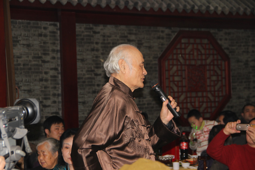 05.jpg