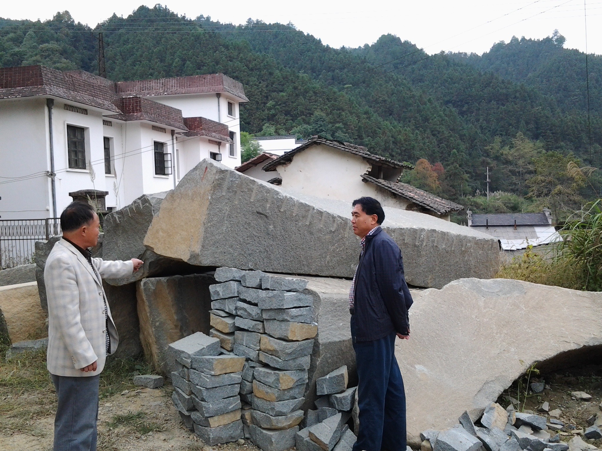 QQ图片20131017154443.jpg